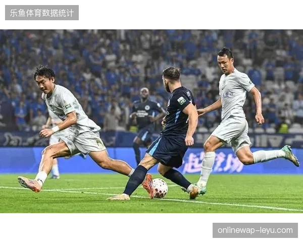 回顾冬窗，海港、申花等四队用满6外援名额，其不同策略将决定夏窗调整空间